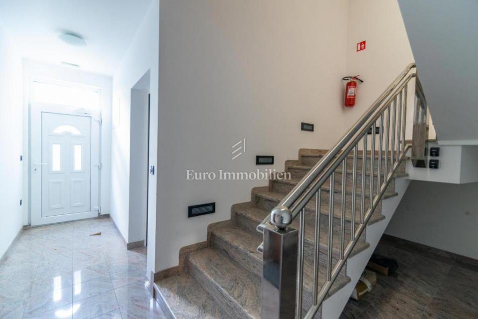 Dramalj – Appartamento con vista mare