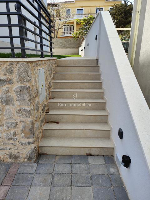 Appartamento con giardino, a 100 metri dal mare