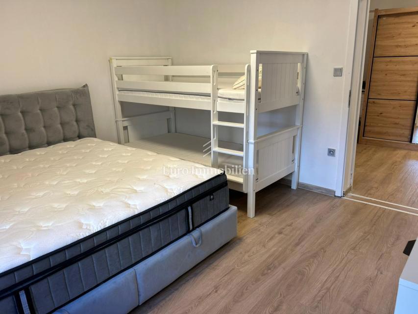 Casa indipendente su un unico livello con giardino