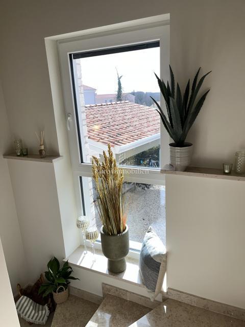 Casa indipendente con piscina, vicino a Cittanova, Istria