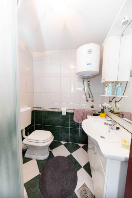 Casa con tre appartamenti in posizione top