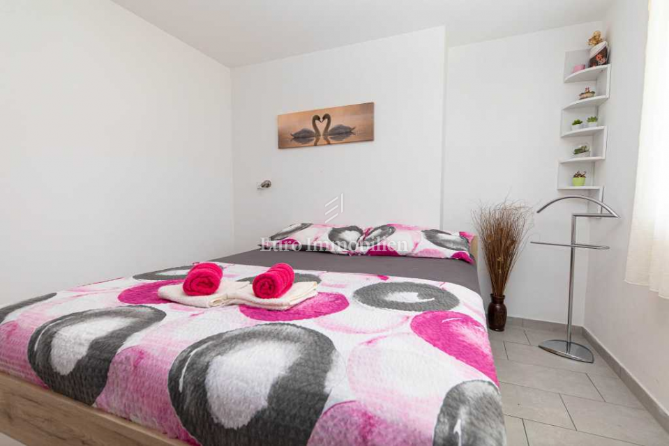 Casa con tre appartamenti in posizione top