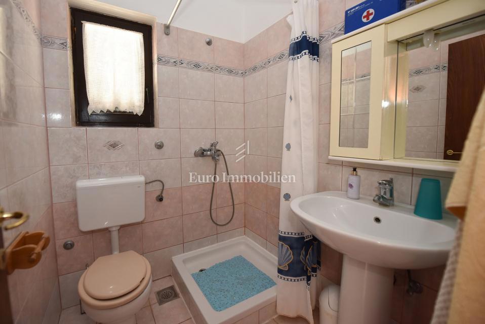 Appartamento in una casa, a 150 m dal mare - Pag