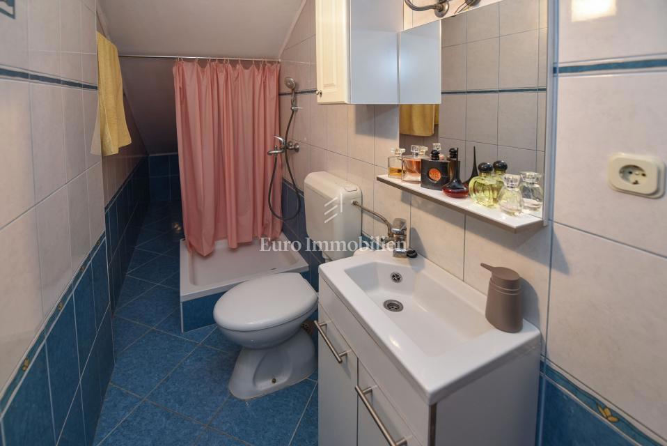 Appartamento in una casa, a 150 m dal mare - Pag