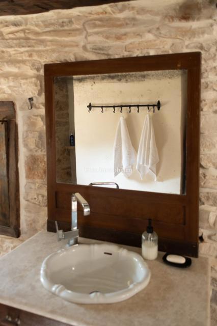 Affascinante casa in pietra vicino a Svetvinčenat