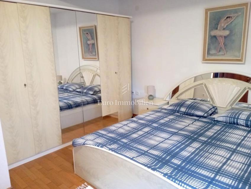 Appartamento al piano terra con giardino