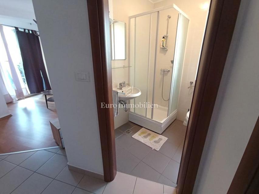 Appartamento al piano terra con giardino