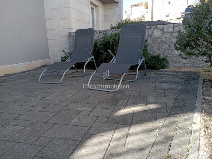 Appartamento al piano terra con giardino