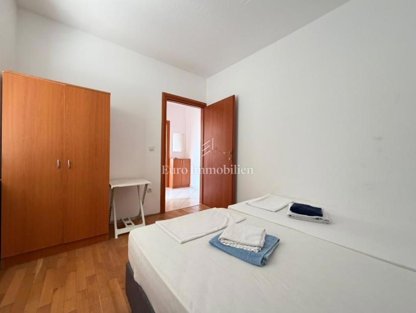 Appartamento con balcone vicino al mare - Novalja