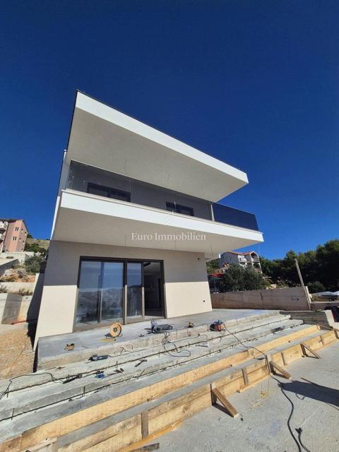 Žaborić, Šibenik – Villa con piscina e vista mare