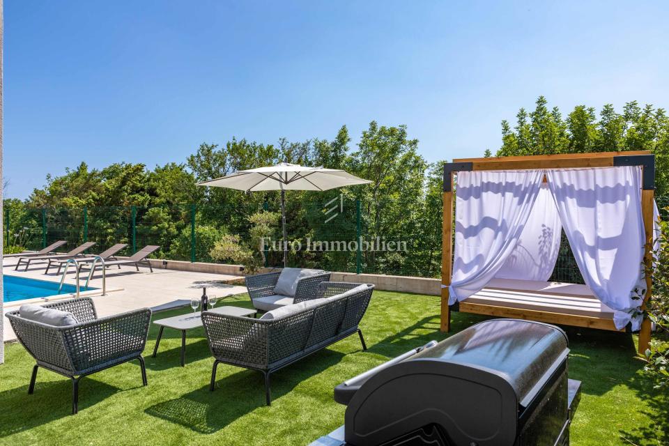 Istria - villa moderna con piscina e giardino paesaggistico