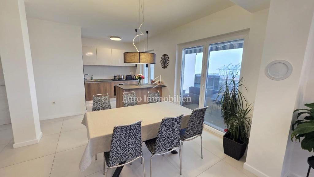 Turnić - Lussuoso appartamento con terrazza e vista mare