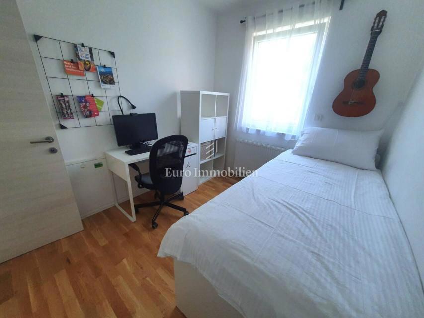 Turnić - Lussuoso appartamento con terrazza e vista mare