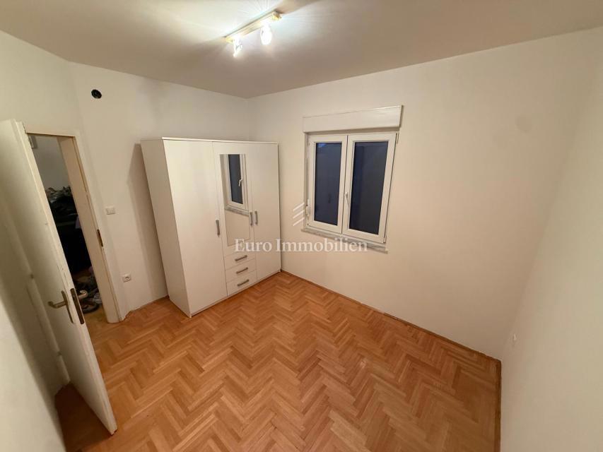 Crikvenica – appartamento spazioso en zona tranquilla, 550 m dal mare