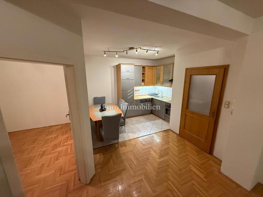 Crikvenica – appartamento spazioso en zona tranquilla, 550 m dal mare