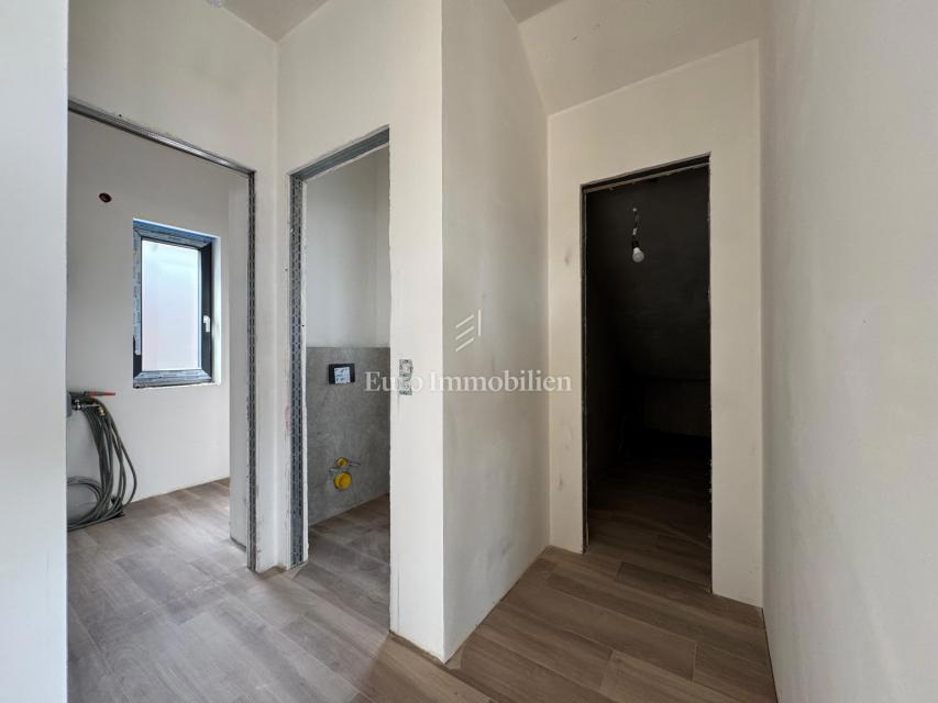 Villa with a beautiful view of the sea, under construction