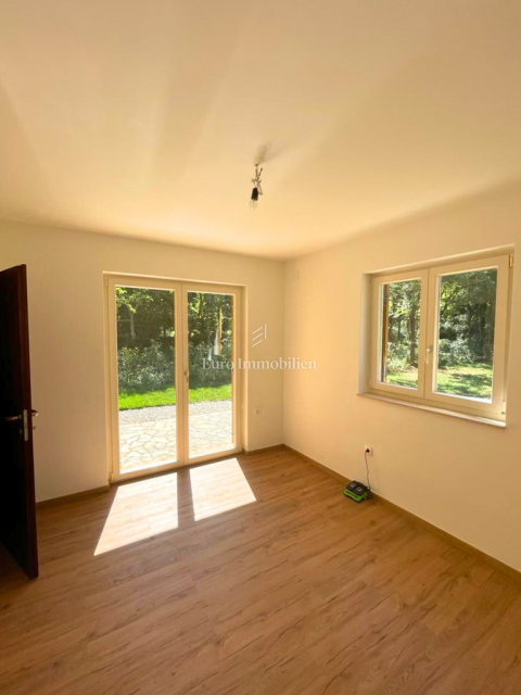 Detached house in a quiet location