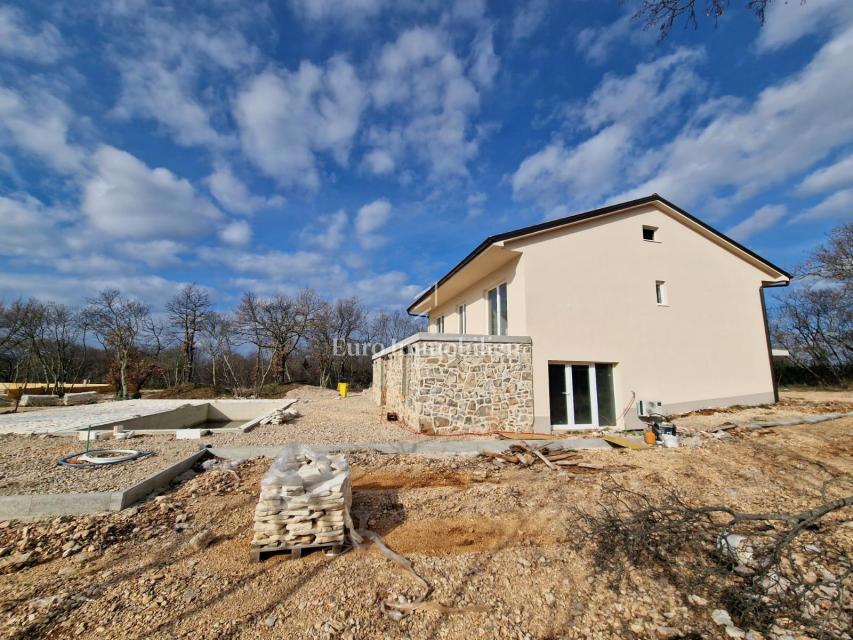 House with a pool under renovation, island of Krk