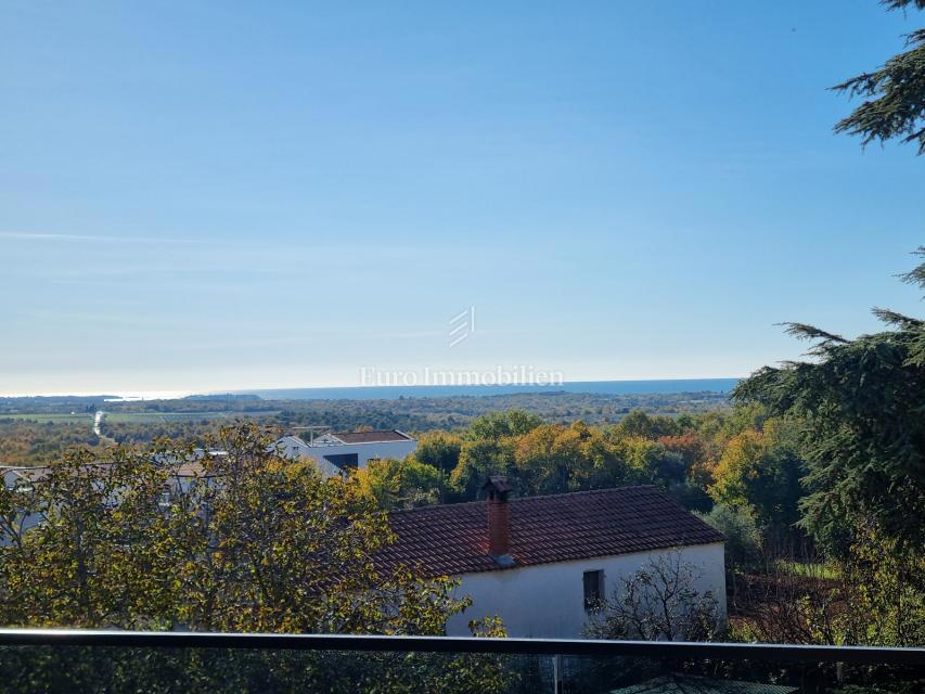 Duplex apartment with a view of the sea, near Poreč