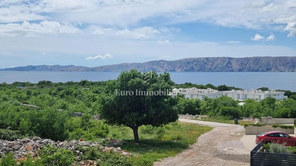 Smokvica appartamento al piano terra con ampio terrazzo e giardino