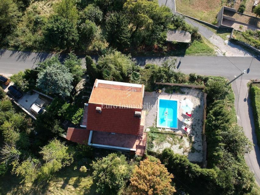 Bribir - casa con piscina e vista mare