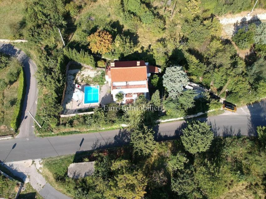 Bribir - casa con piscina e vista mare