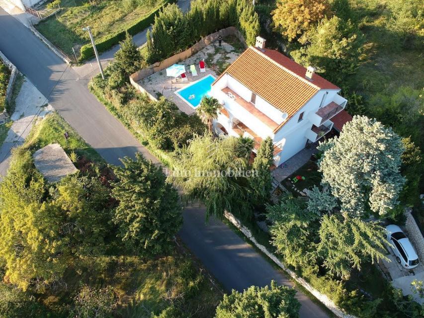 Bribir - casa con piscina e vista mare