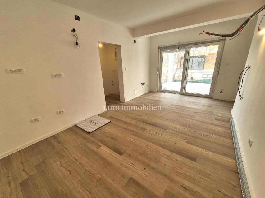 Nuovo appartamento con piscina condivisa - Krk