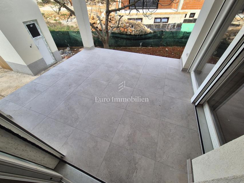 Nuovo appartamento con piscina condivisa - Krk