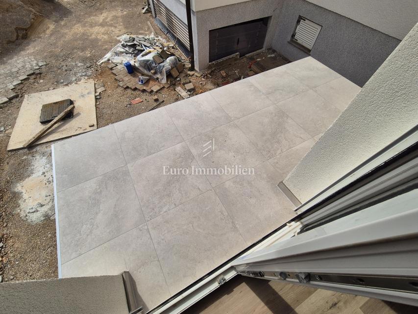 Nuovo appartamento con piscina condivisa - Krk