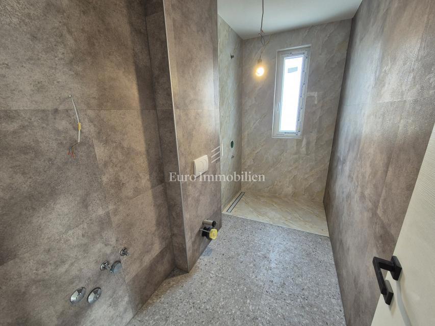 Nuovo appartamento con piscina condivisa - Krk