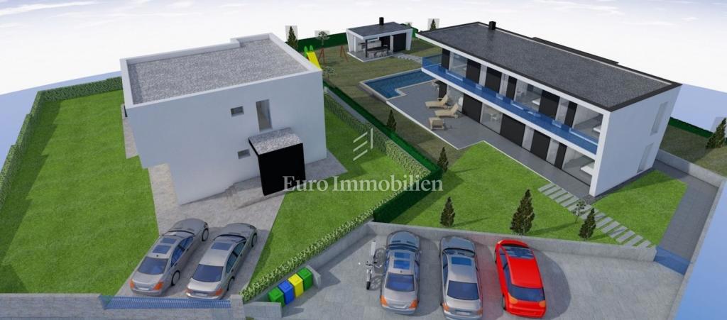 Zona Parenzo - villa con piscina in costruzione