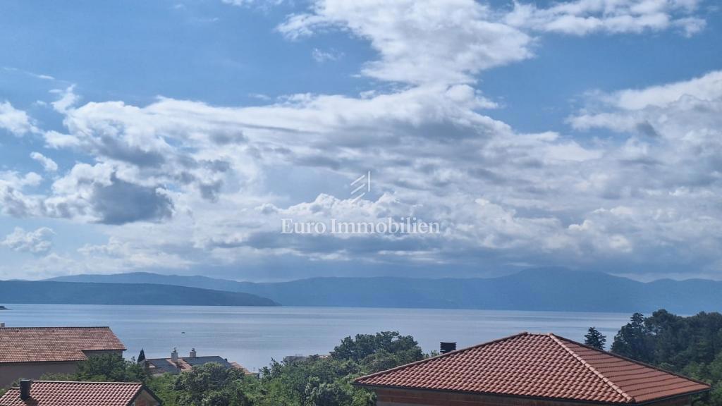 Malinska, appartamento con vista mare aperta