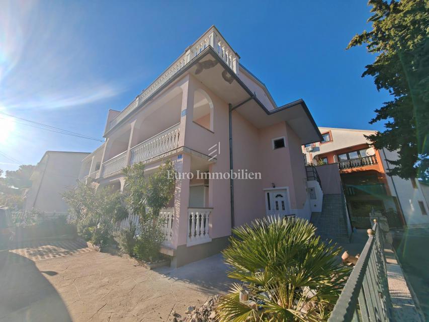 Due appartamenti a 200 m dal mare