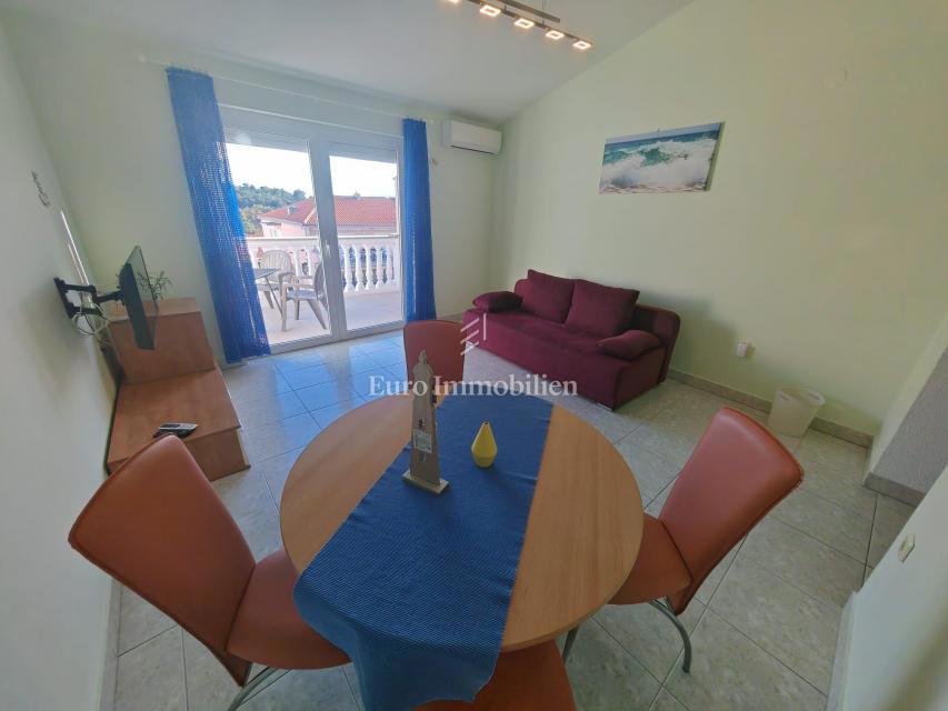 Due appartamenti a 200 m dal mare