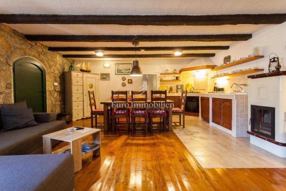 Matulji - casa indipendente in pietra