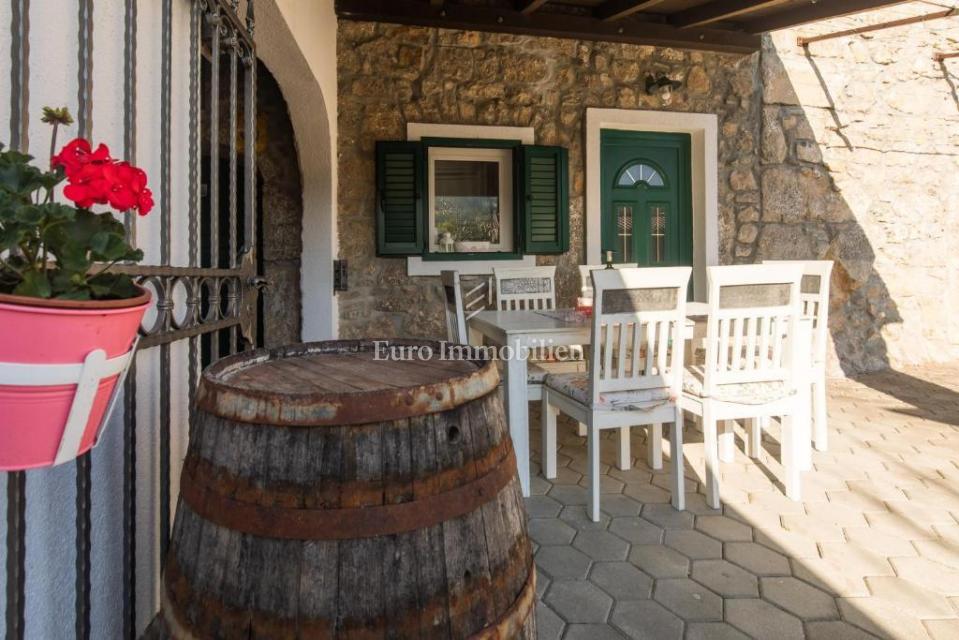 Matulji - casa indipendente in pietra