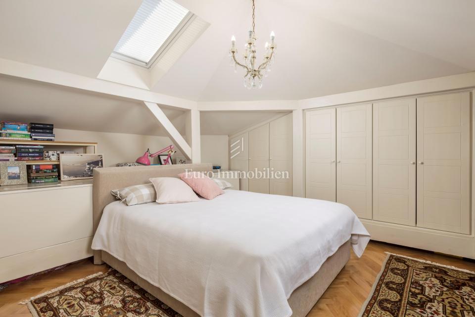 Abbazia - appartamento ristrutturato in una vecchia villa