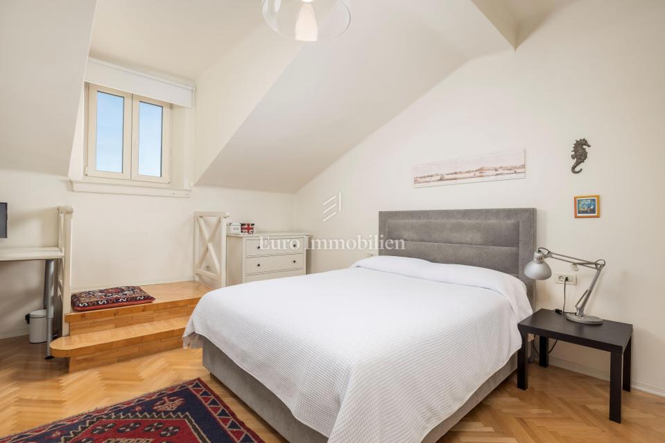 Abbazia - appartamento ristrutturato in una vecchia villa