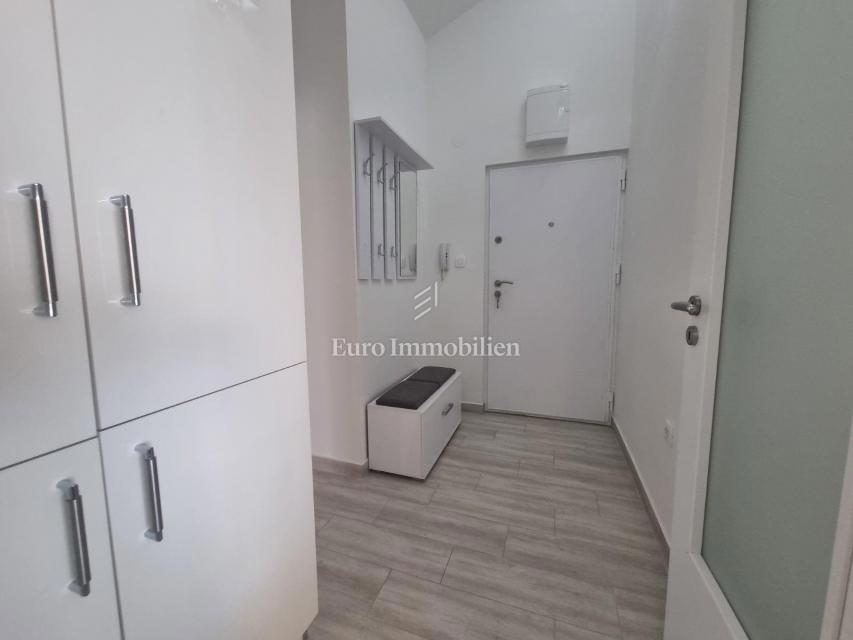 Novi Vinodolski - appartamento con una bellissima vista