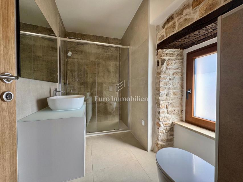 Barban - casa in pietra ristrutturata