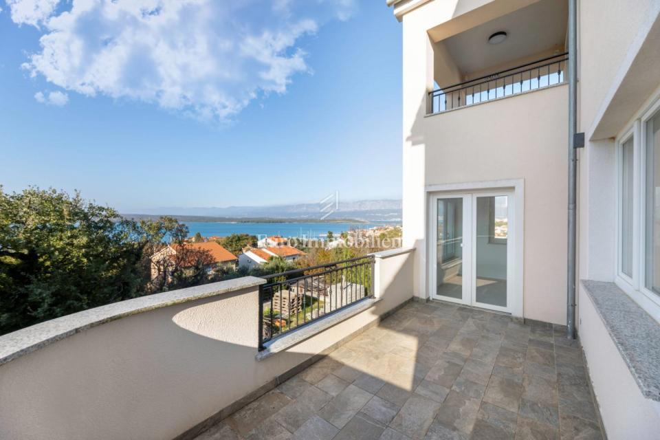 Isola di Krk - spaziosa casa con vista panoramica