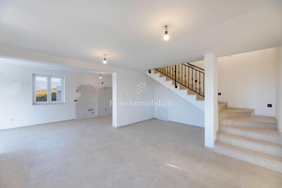 Isola di Krk - spaziosa casa con vista panoramica