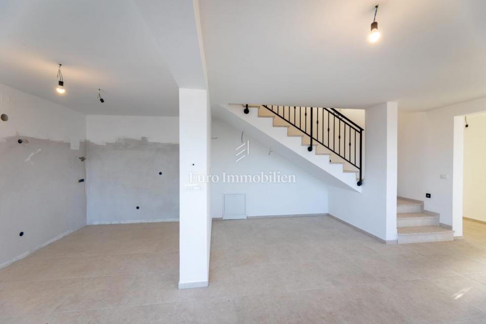 Isola di Krk - spaziosa casa con vista panoramica