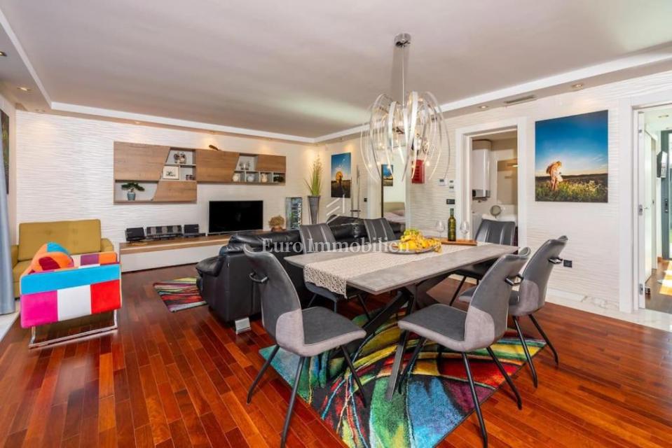 Malinska – Appartamento con giardino, a 250 m dal mare