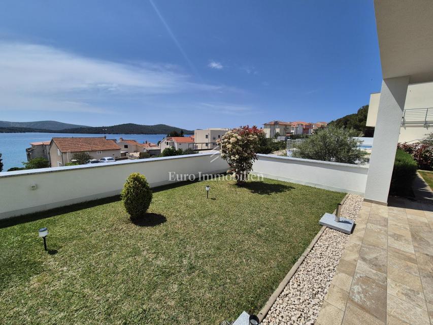 Žaborić - Villa con vista panoramica sul mare
