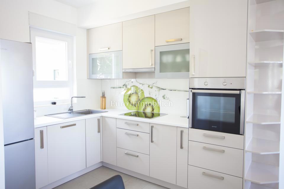 Promajna - appartamento di lusso vicino alla spiaggia