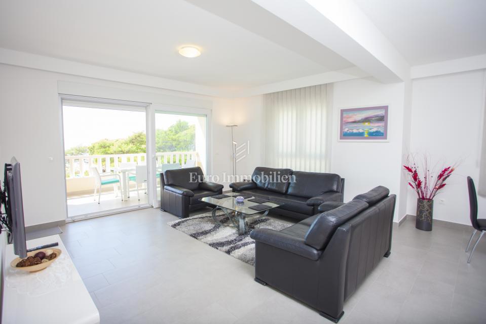 Promajna - appartamento di lusso vicino alla spiaggia