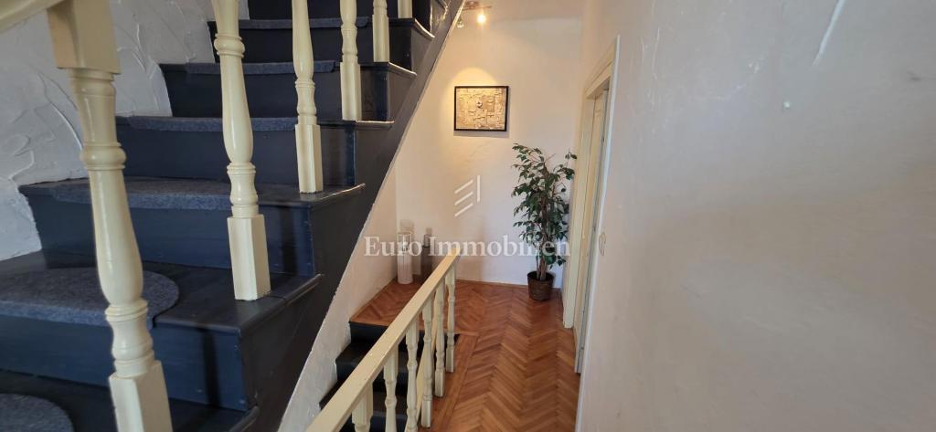 Crikvenica, casa a schiera in ottima posizione