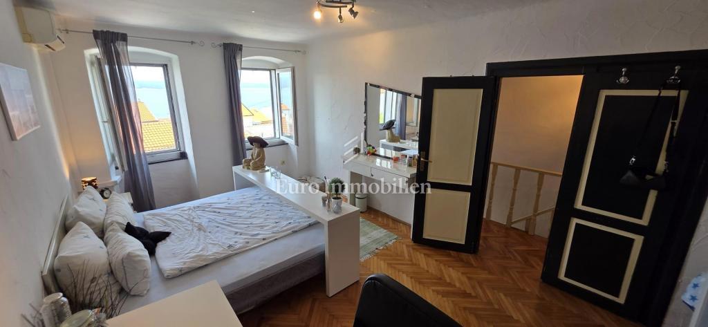 Crikvenica, casa a schiera in ottima posizione